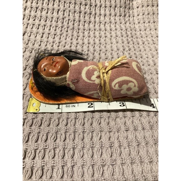 Native American Baby Doll Papoose Reservation Souvenir Skookum Handmade - Picture 8 of 8